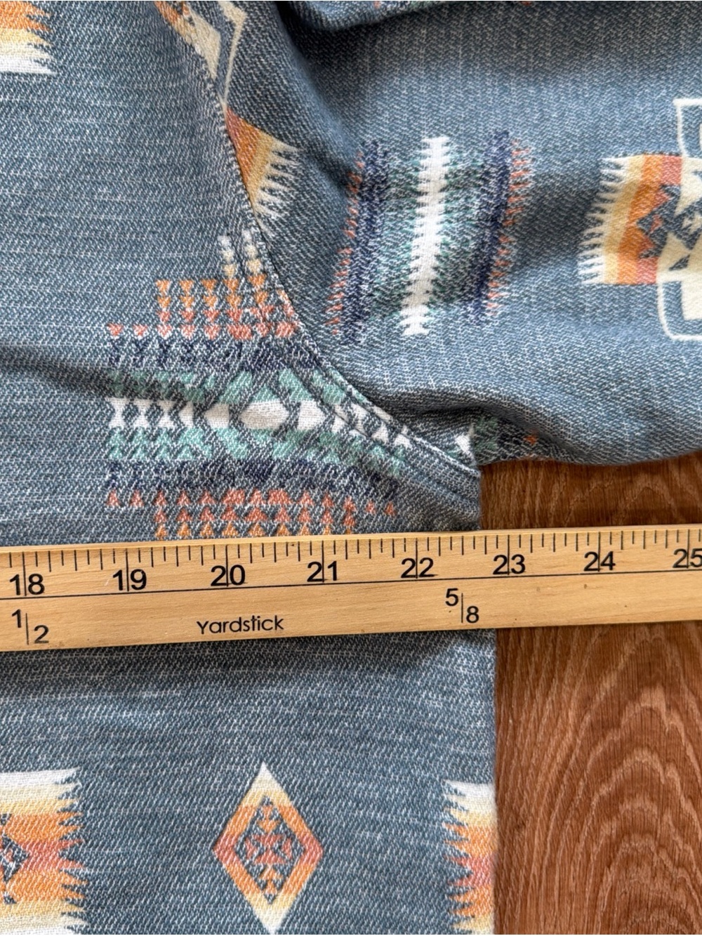 Pendleton Mens Southwestern Aztec Pullover Beach Hoodie Cotton Kangaroo Pocket - Picture 4 of 8